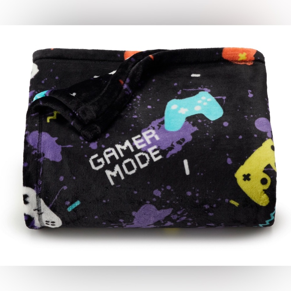 “Game Mode Activated” Oversized Plush Throw- New